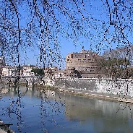 Apartment Alla Fontana Di Borgo Pio